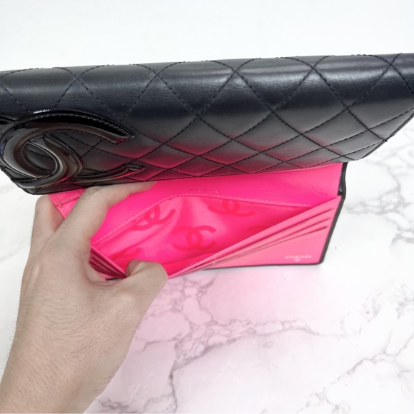 EUC Chanel Cambon Leather Wallet. - Picture 8 of 9
